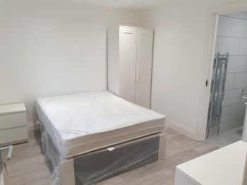 Ground floor, Room 2