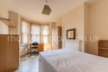 downstairs bedroom 1